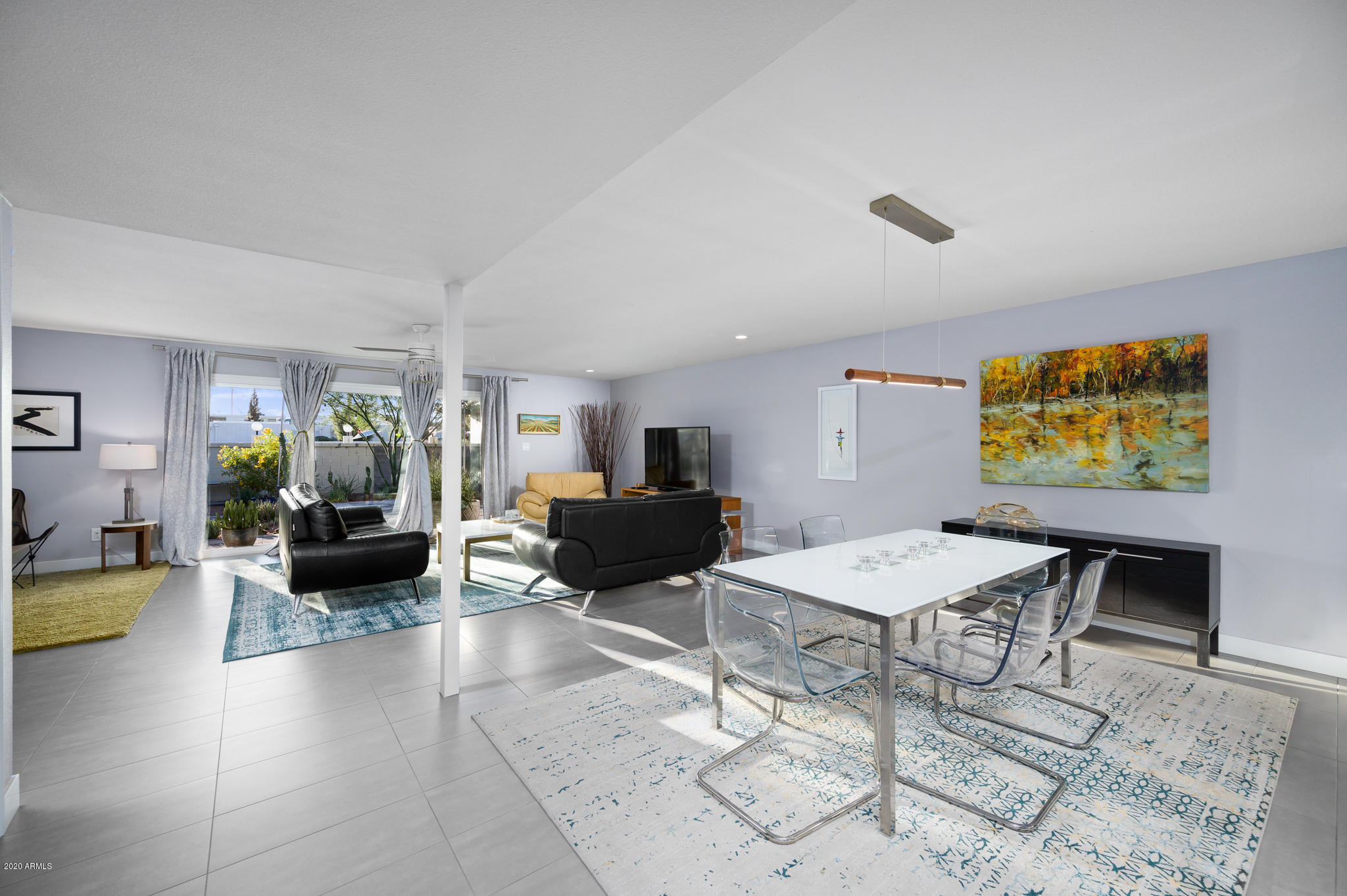 Property Photo: 4112 N 87th Place AZ 85251