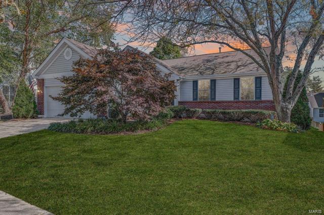 Property Photo:  204 Vonbehren Drive   63005 