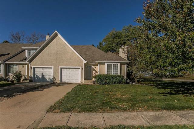 Property Photo: 963 N Parker Terrace KS 66061