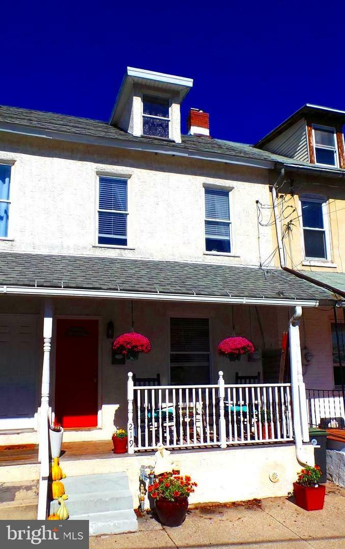 Property Photo:  219 Walnut Street  PA 19460 