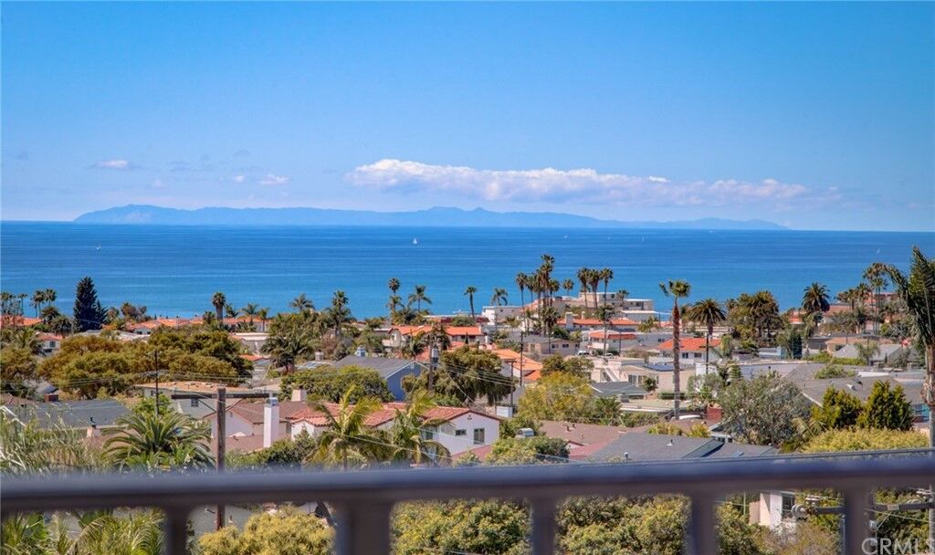 Property Photo:  1010 S El Camino Real 204  CA 92672 