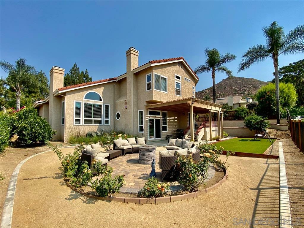 Property Photo:  1988 Monarch Ridge Cir  CA 92019 