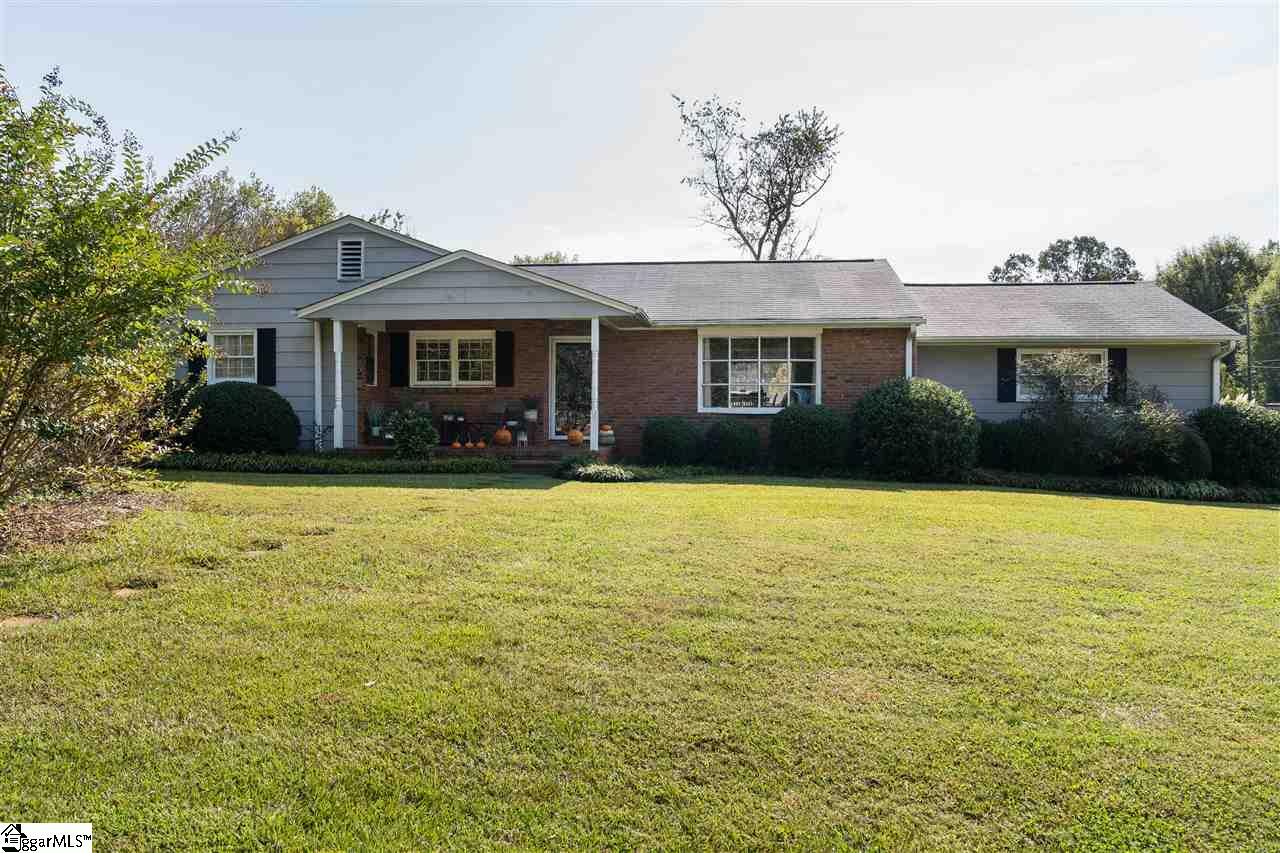 Property Photo:  143 Woodhaven Drive  SC 29307 