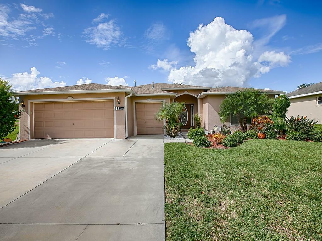 Property Photo:  27509 Briar Patch Place  FL 34748 