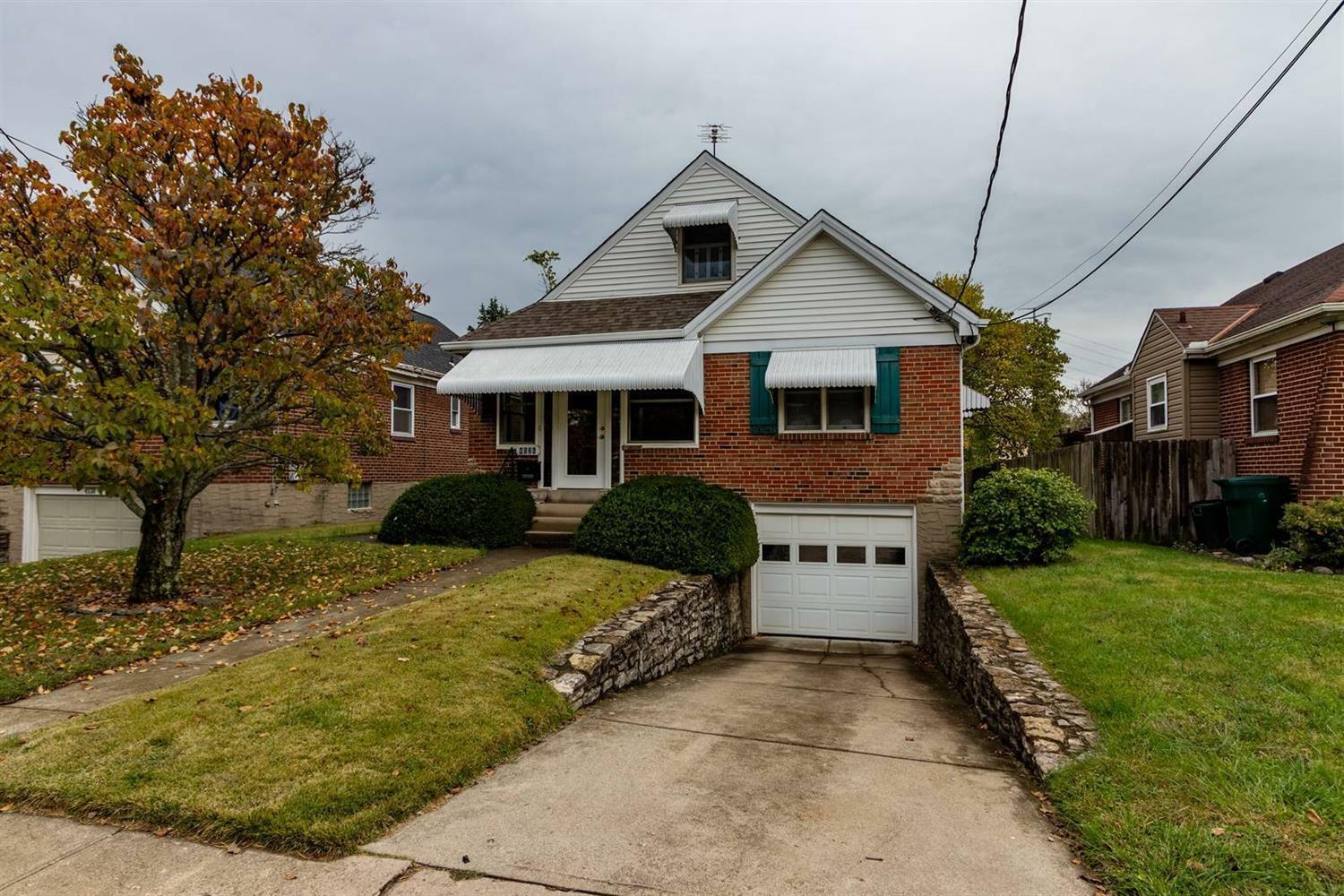 Property Photo: 4526 Camberwell Rd OH 45209