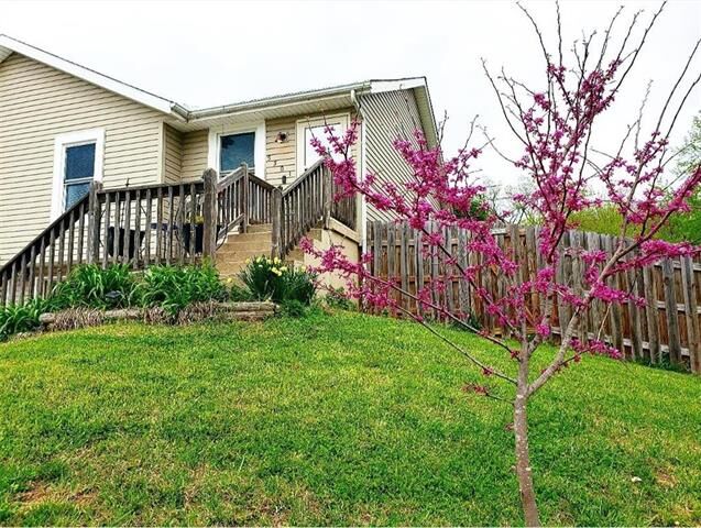 Property Photo:  5501 NW Homer White Road  MO 64152 