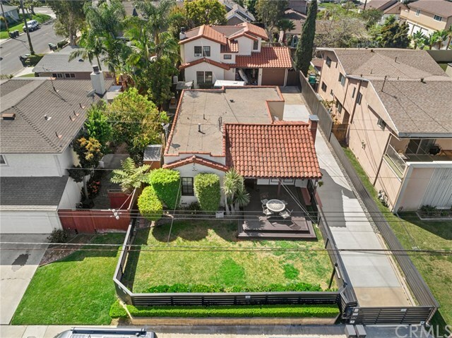 Property Photo:  139 Albert Place  CA 92627 