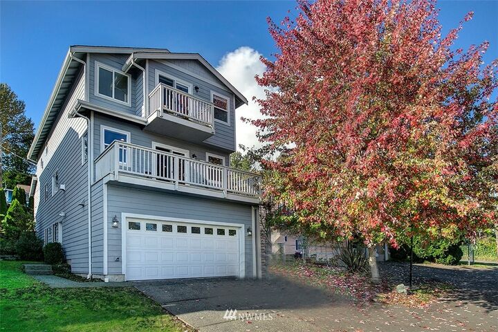 Property Photo: 5406 31st Avenue S WA 98108