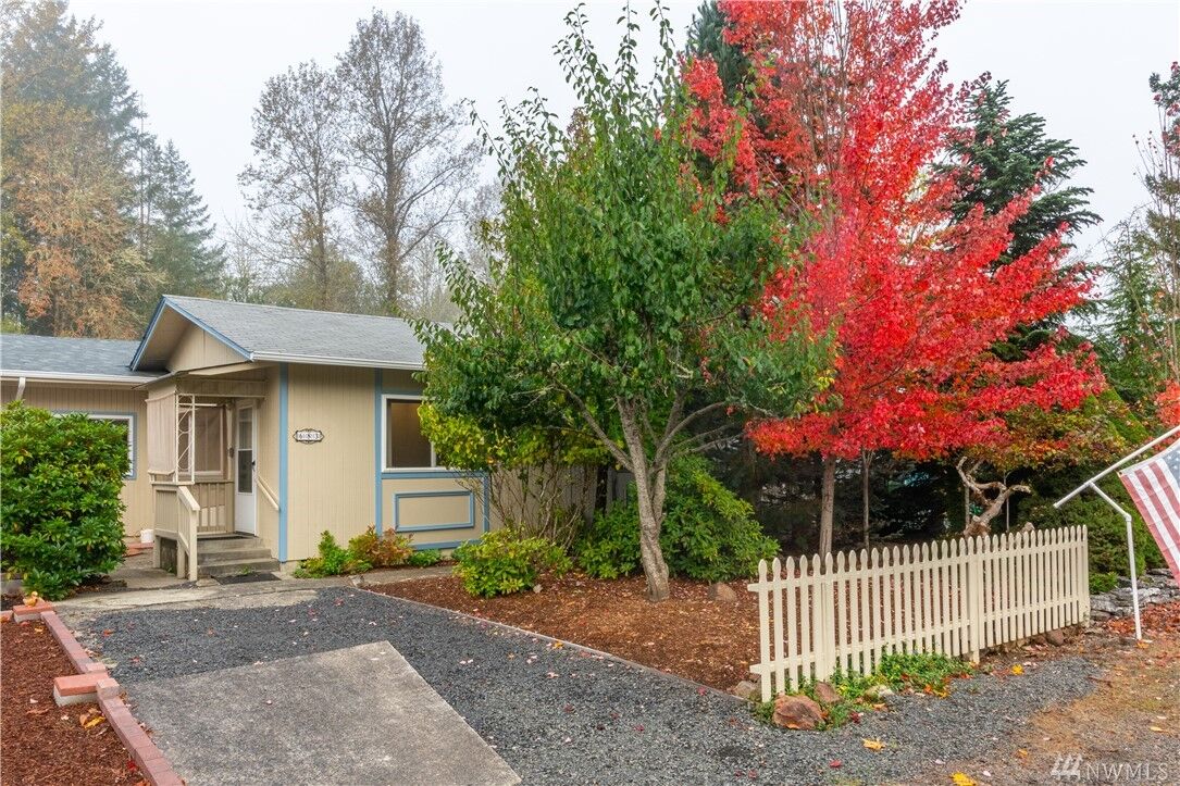 Property Photo:  683 Morse St  WA 98581 