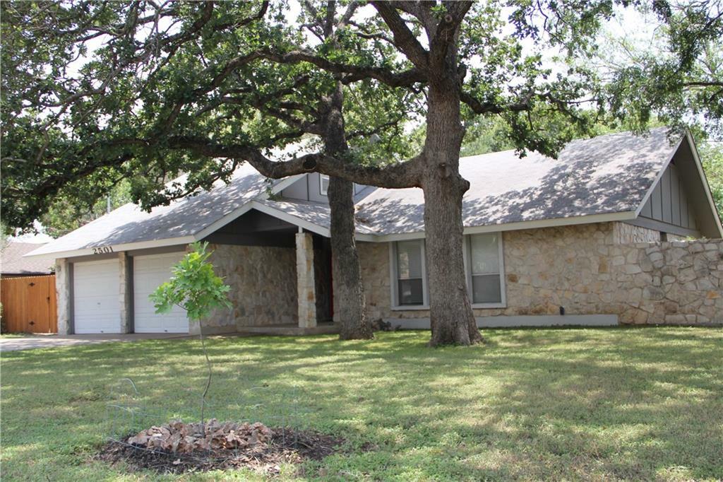 Property Photo:  2501 La Rochelle Drive  TX 78613 