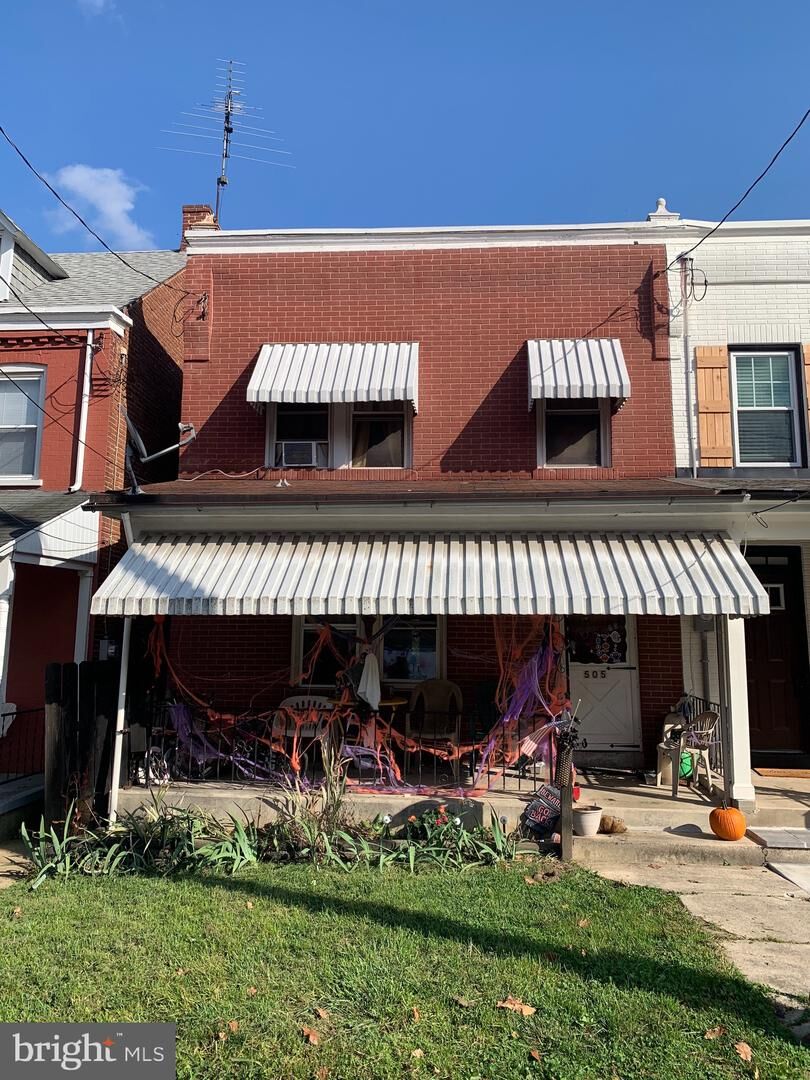 Property Photo: 505 Pearl Street PA 17603