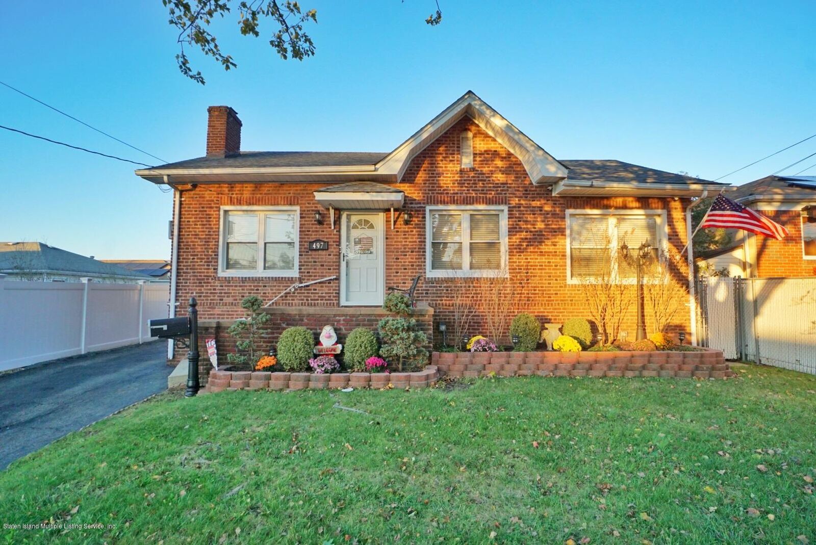 Property Photo: 497 Arden Avenue NY 10312