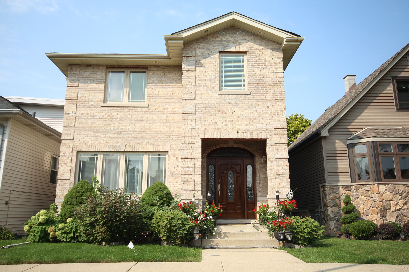 Property Photo: 4216 N Overhill Avenue IL 60706
