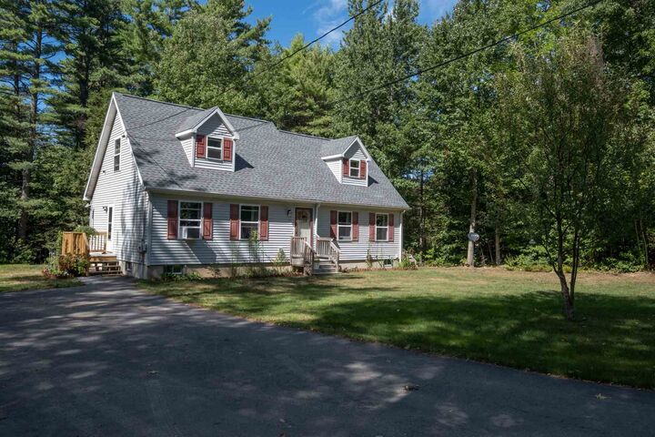 11 Sampson Drive  Barnstead NH 02335 photo