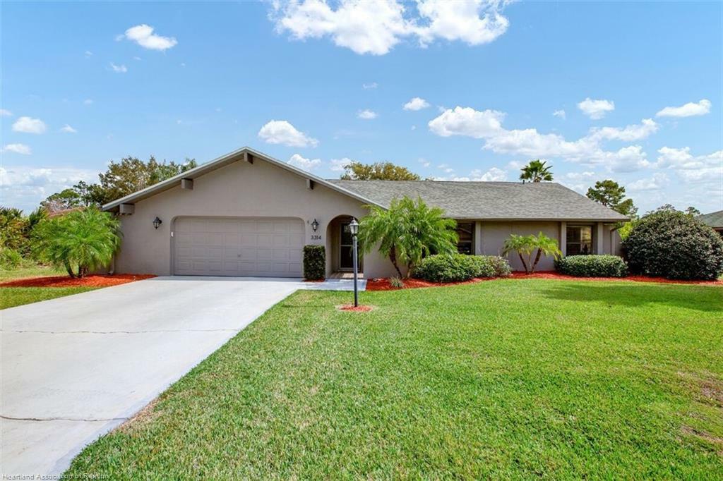 Property Photo:  3314 Monza Drive  FL 33872 