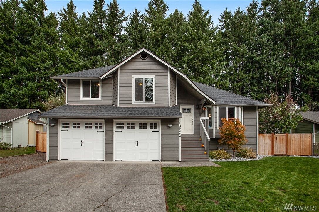 Property Photo:  19222 SE 259th Pl  WA 98042 