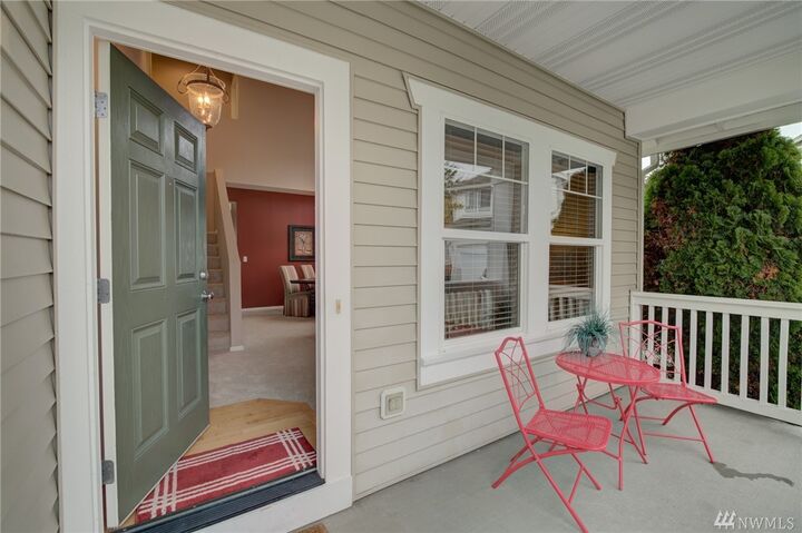 Property Photo:  7015 144th St SE  WA 98296 