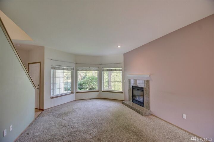 Property Photo:  1627 11th Ave SW  WA 98502 