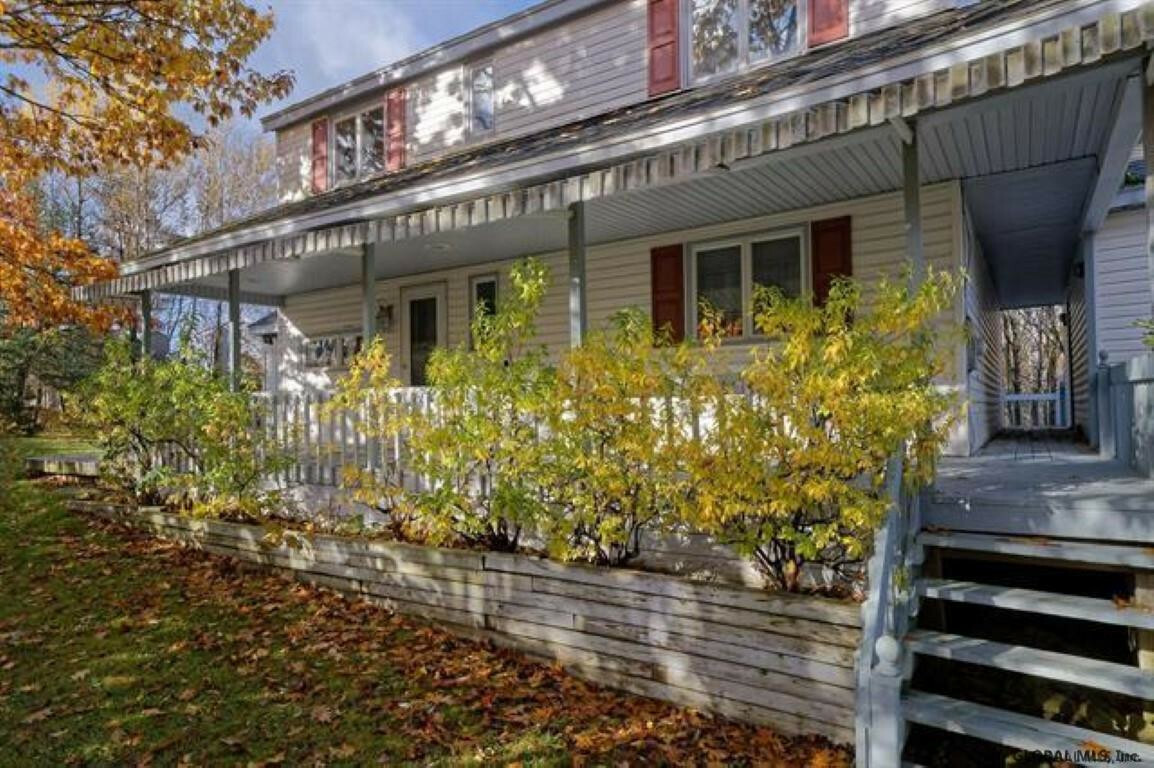 Property Photo:  531 Yankee Street  NY 12175 