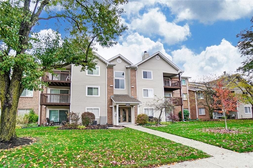 Property Photo:  1311 Hollow Run 2  OH 45459 