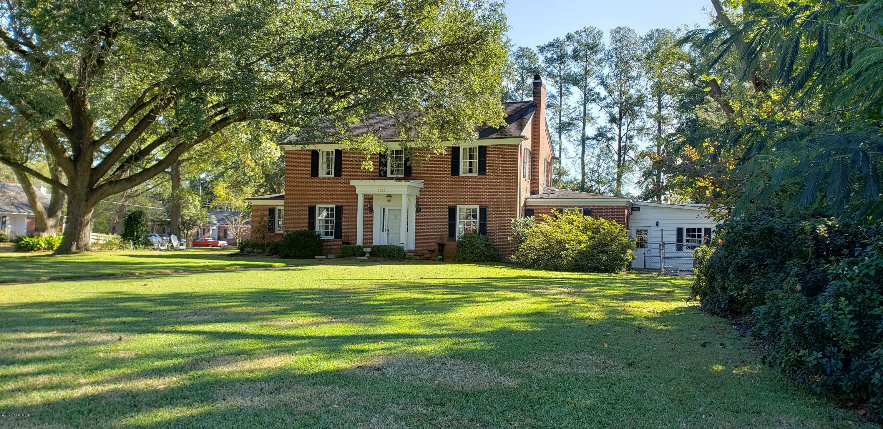 Property Photo: 1111 N Respess Street NC 27889