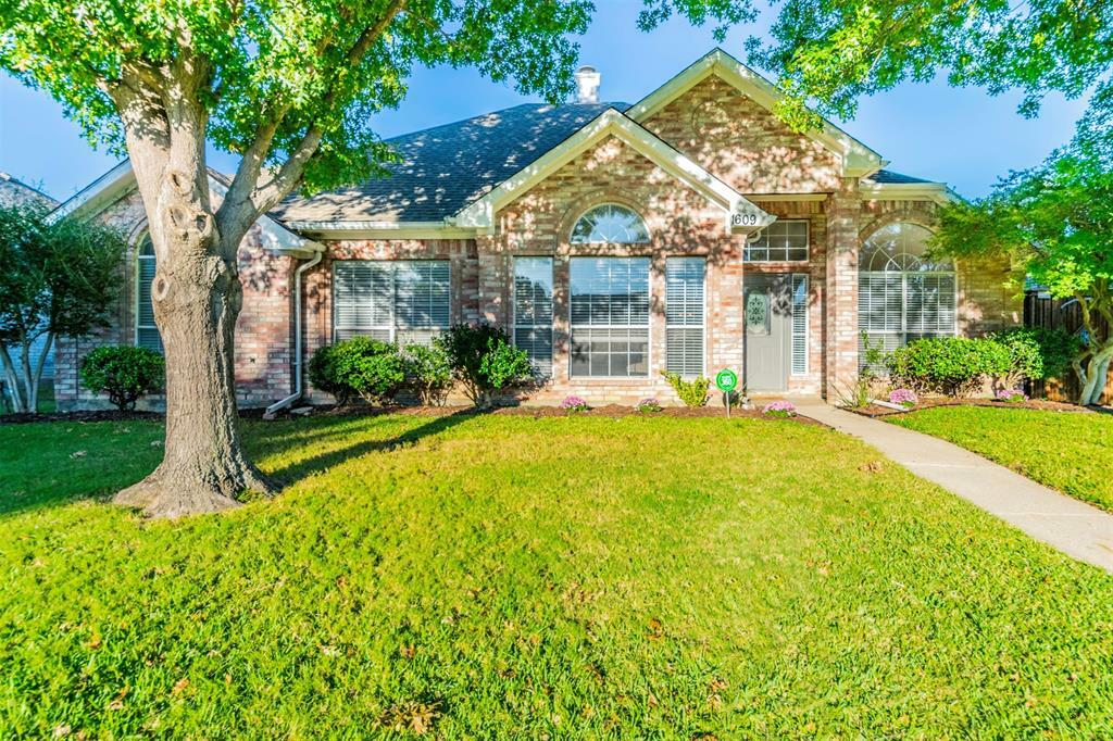 Property Photo:  1609 Waterford Drive  TX 75077 