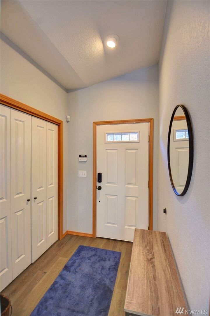 Property Photo: 2003 16th Ave SE WA 98501