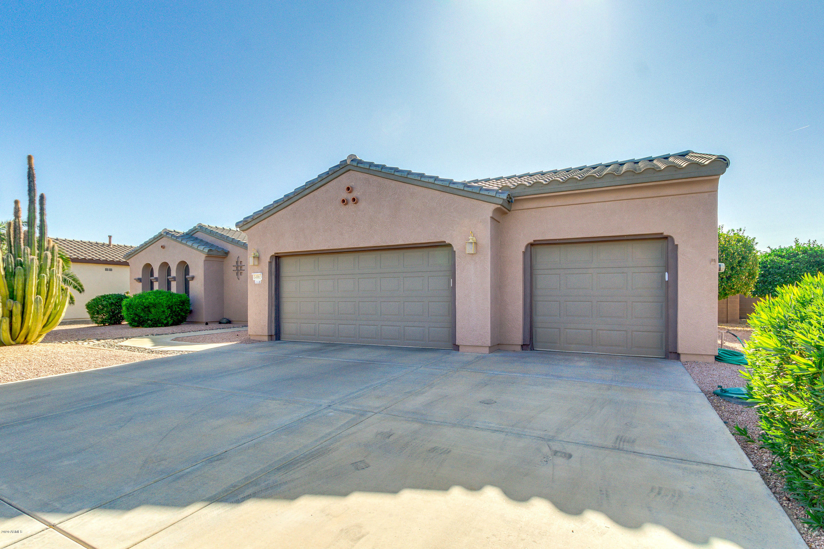 Property Photo:  14963 W Medinah Way  AZ 85374 