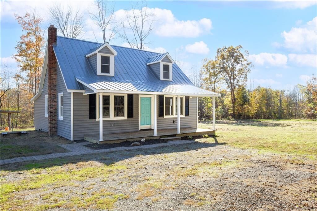Property Photo: 19231 Genito Road VA 23002