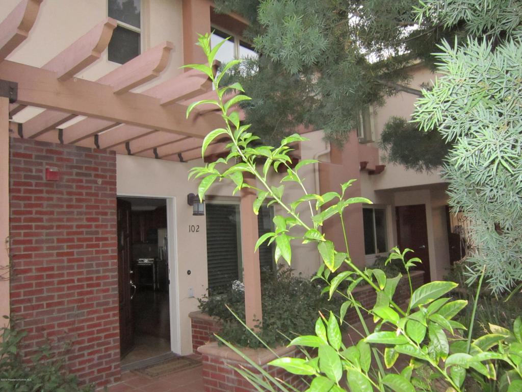 Property Photo: 272 N Chester Avenue 102 CA 91106