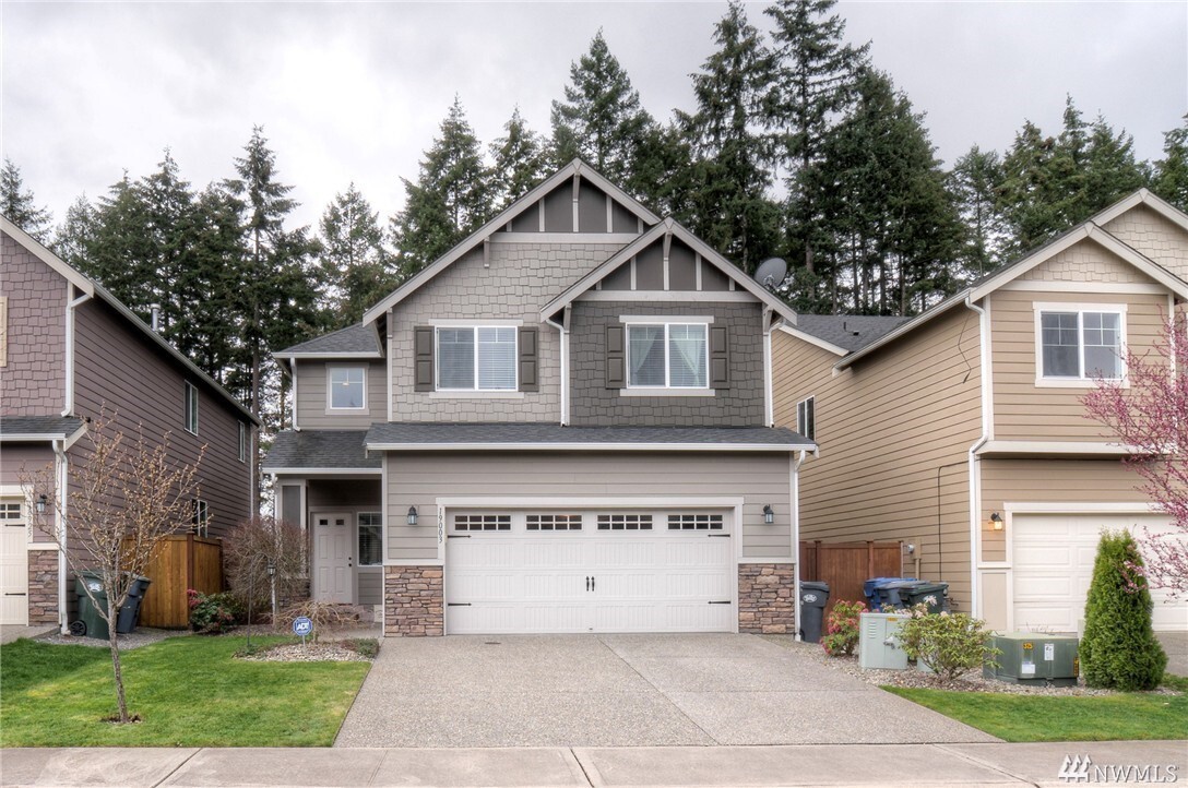 Property Photo: 19003 87th Av Ct E WA 98375