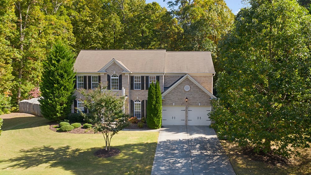 Property Photo:  725 Mountclaire Dr  GA 30041 