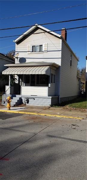 Property Photo: 122 Middle PA 15148