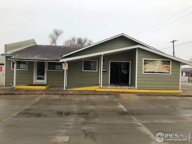 Property Photo:  1527 N 25th Ave Ct  CO 80631 