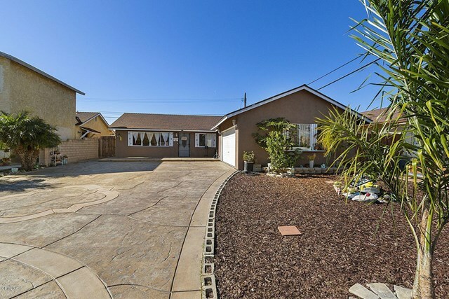 Property Photo:  1915 N 7th Place  CA 93041 