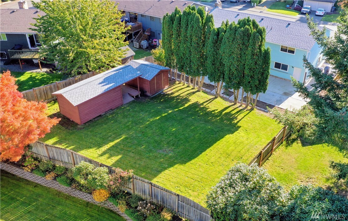 Property Photo:  9808 NE 204th Place  WA 98011 