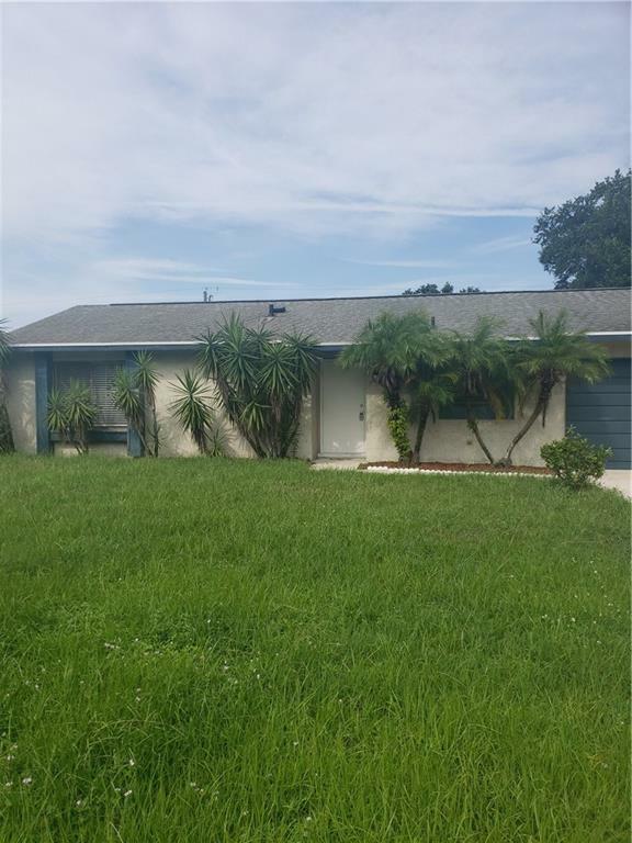 Property Photo:  2205 14th Avenue SW  FL 32962 