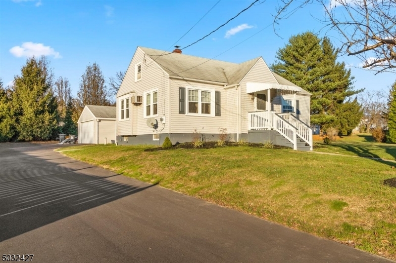 Property Photo:  5 Clarkson St  NJ 08848 