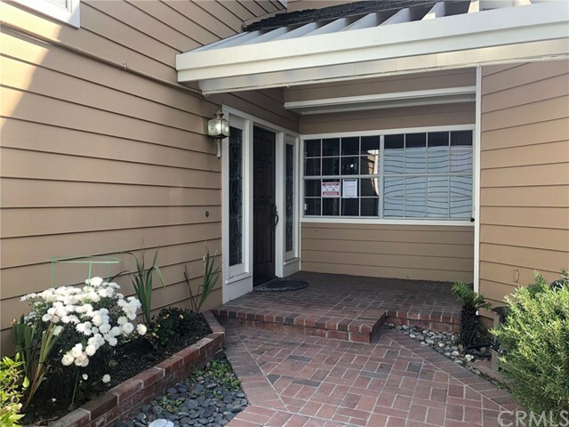 Property Photo: 410 Shea Lane CA 90803