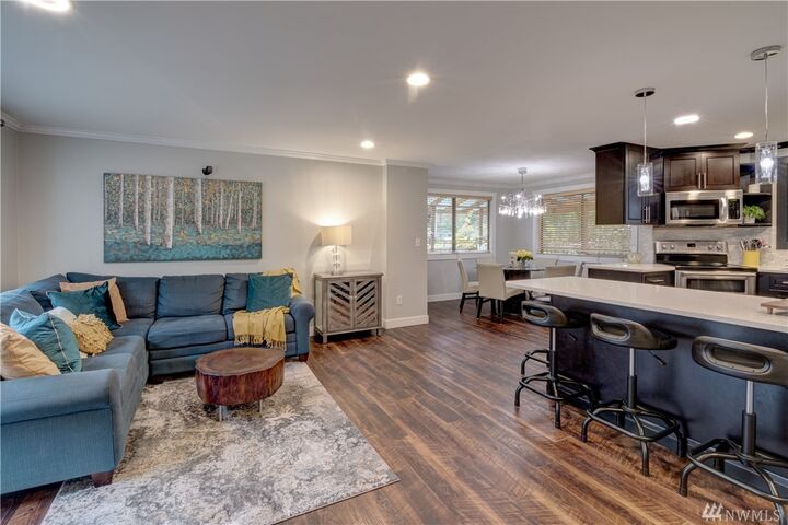 Property Photo:  321 66th Ave NE  WA 98422 