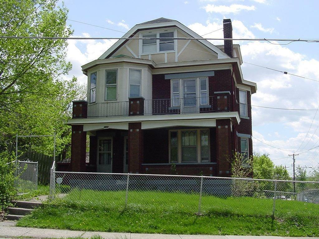 Property Photo:  3851 St Lawrence Ave  OH 45205 