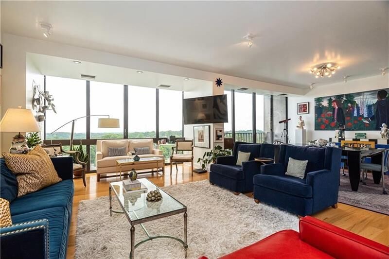 Property Photo:  147 15th Street NE 9B  GA 30309 