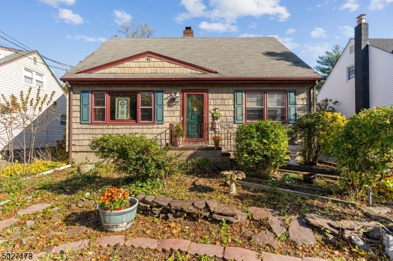 Property Photo: 100 Carneer Ave NJ 07070
