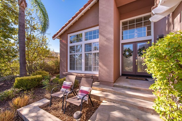 Property Photo:  1383 Oakridge Court  CA 91362 