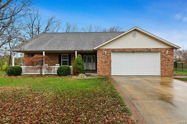 Property Photo: 714 Mary Ann Court 62243