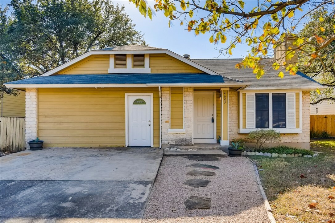 Property Photo:  4603 Caymen Place  TX 78749 