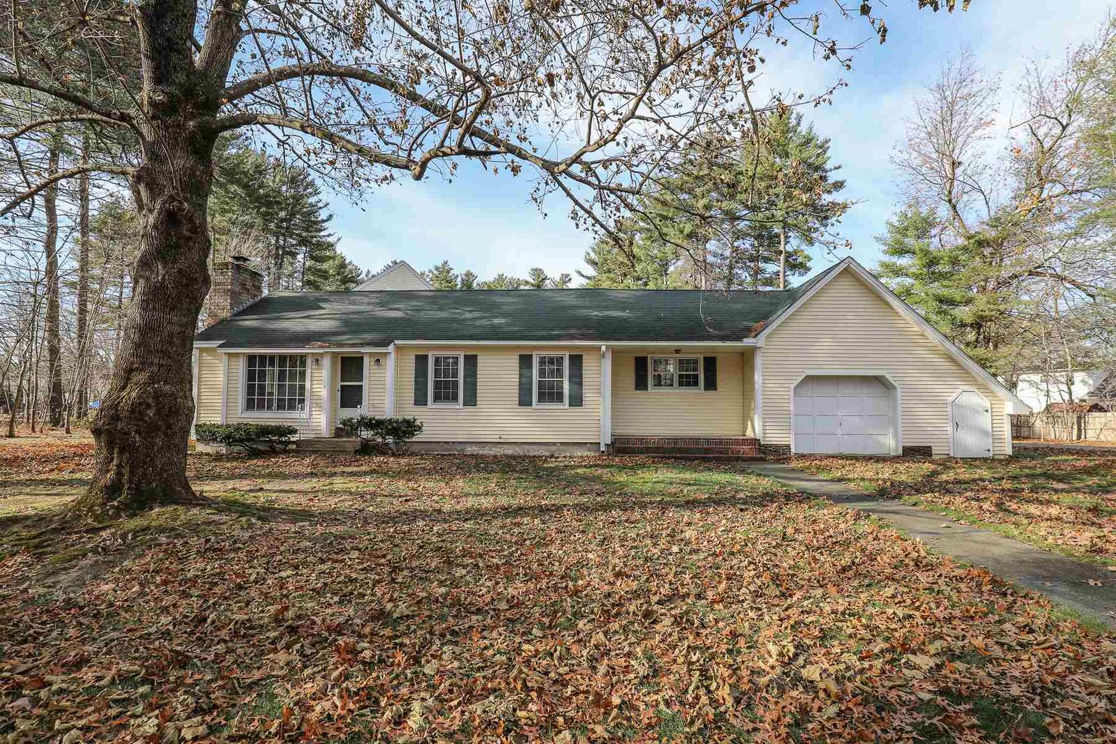 Property Photo: 11 McElwain Street NH 03054