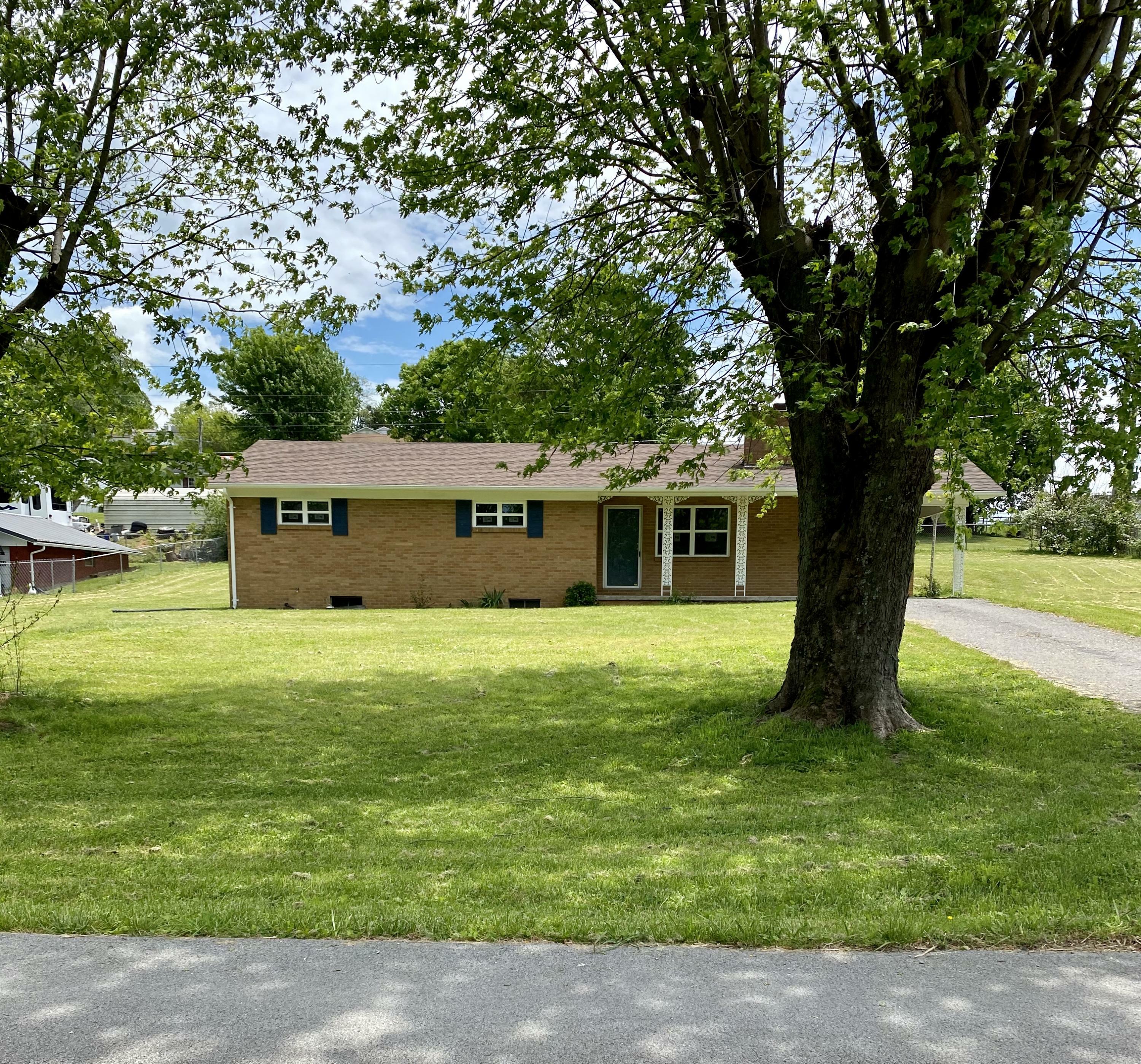 Property Photo:  188 Coleman St  TN 37752 