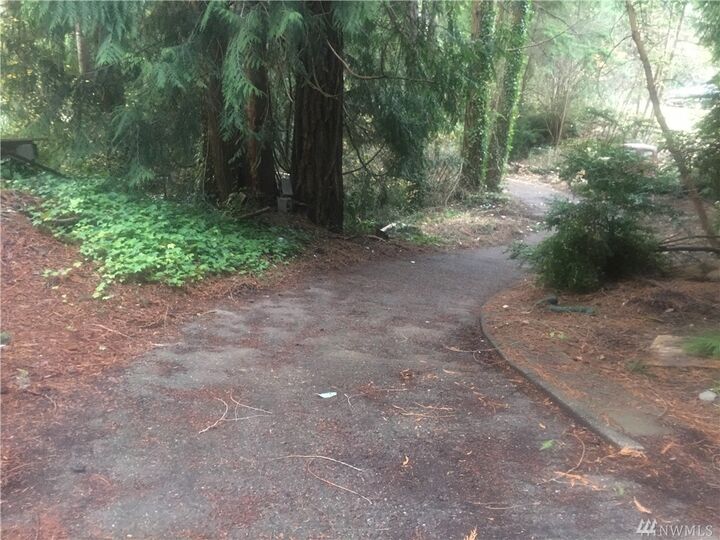 Property Photo:  2124 Shamrock Dr NW  WA 98312 