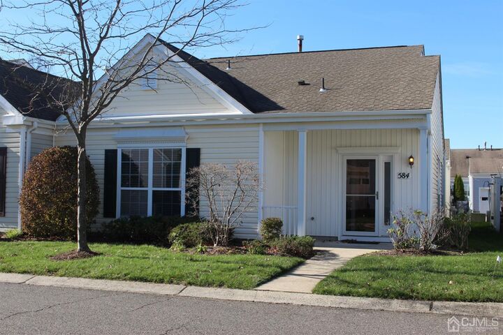 584 Skylark Drive 584  Monroe NJ 08831 photo